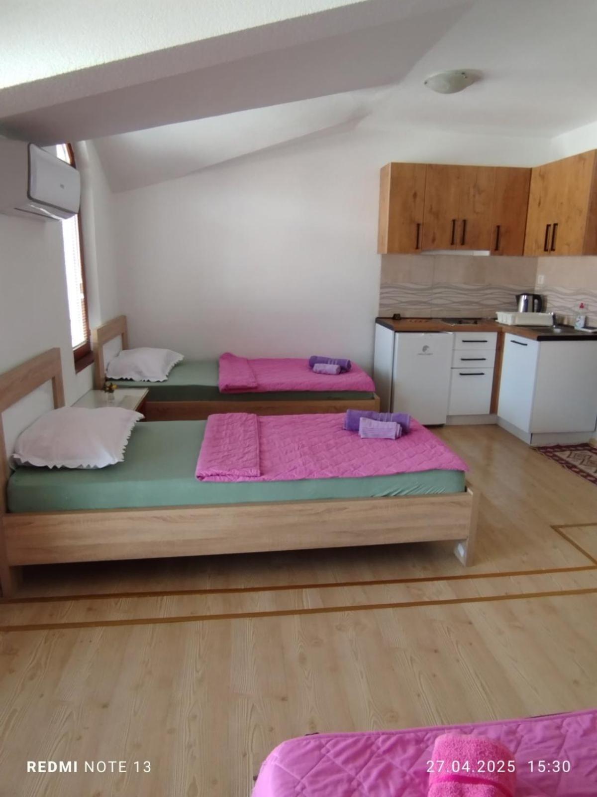 Apartments Mostrovi Ohri Dış mekan fotoğraf